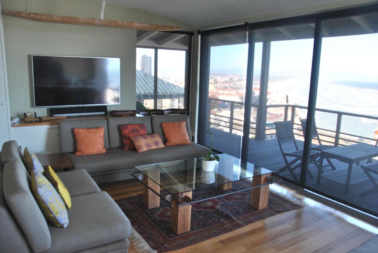 Seaview Apartment In Muizenberg Extérieur photo