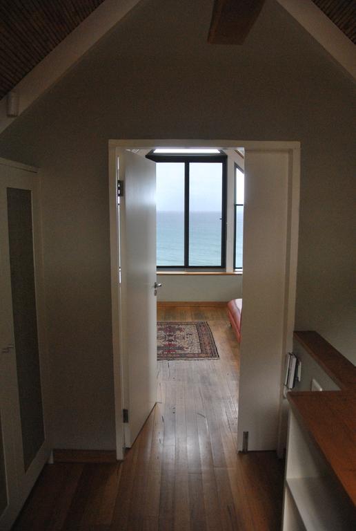 Seaview Apartment In Muizenberg Extérieur photo